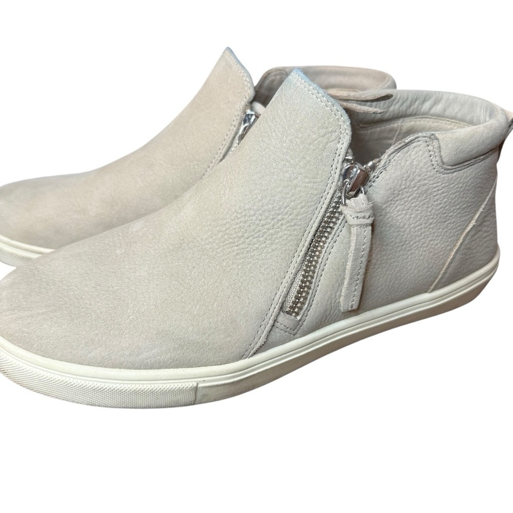 Gianni Bini | Cream Double Zip-Up  Leather Sneakers | Sz 9